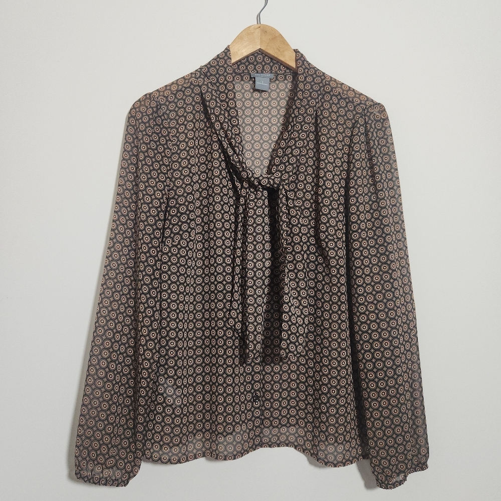 Ann Taylor Sheer Button Up Blouse Size 8 Tie Neck Long Sleeve Print